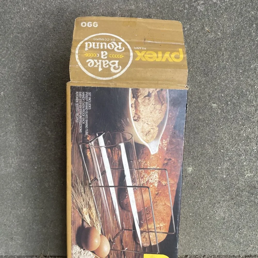 Vintage Pyrex Bake-A-Round Glass Bread Baking Tube & Rack Corning 14